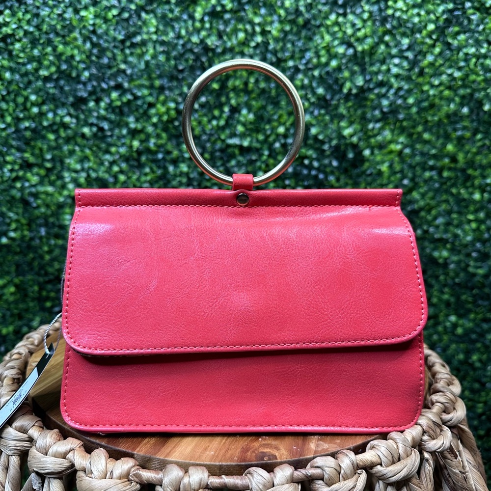 Nwt faux leather Elegant orange Red Handbag with Gold Ring Handle